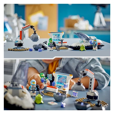 LEGO City 60429 Ruimteschip en Ontdekking Van Asteroide