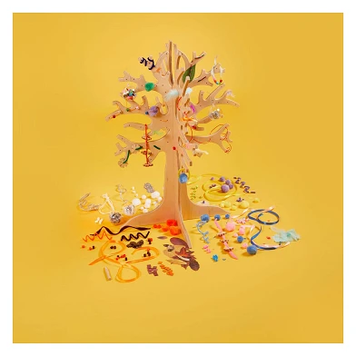 Rolf More – Themenbaum aus Holz
