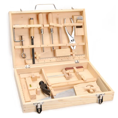Werkzeugkasten aus Holz, 16-teilig.