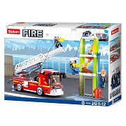 Leiterwagen-Übung der Feuerwehr Sluban