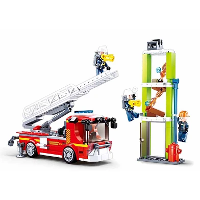 Übung zum Leiterwagen der Feuerwehr Sluban