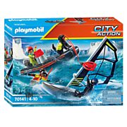 Playmobil City Action Rescue avec Pole Glider avec Remorqueur - 70141