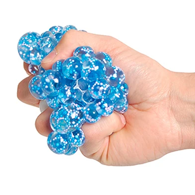 Boule à presser avec perles d'eau, confettis et slime