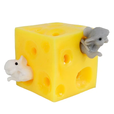 Presser le fromage avec 2 souris