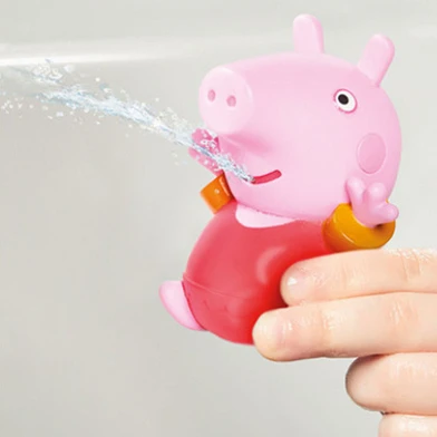 Tomy Peppa Pig Figurines Pulvérisateurs d'eau, 3pcs.