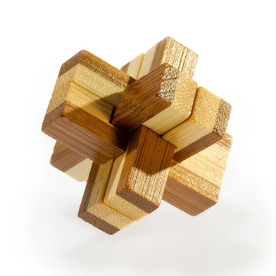 Puzzle cérébral 3D en bambou noueux ***