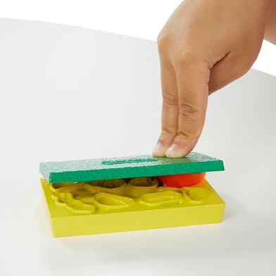 Play-Doh Zoom Zoom Aspirateur et kit de nettoyage
