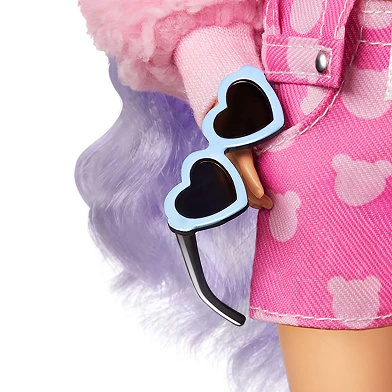 Barbie Millie mit lila Haaren