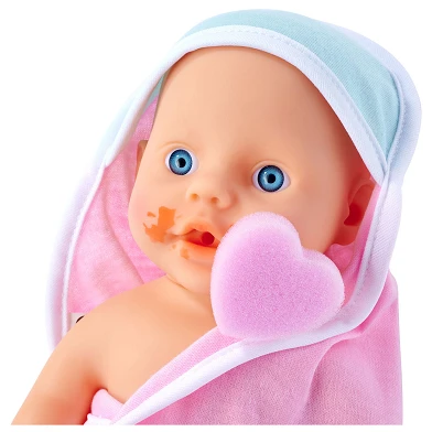 New Born Baby Badepuppe braucht ein Bad