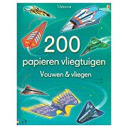 200 avions en papier pliants et volants
