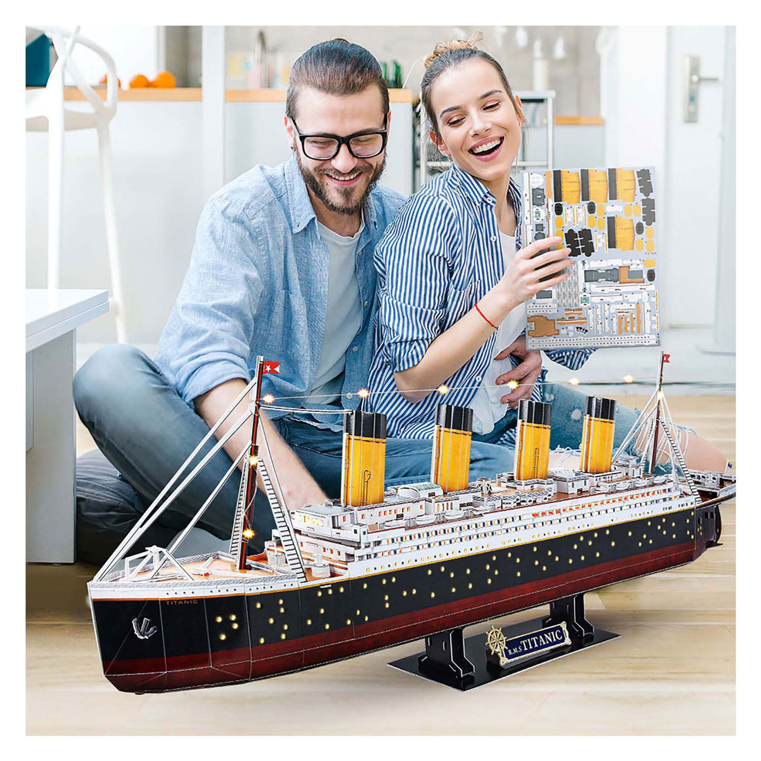 Puzzle 3D cubique amusant Titanic avec éclairage LED