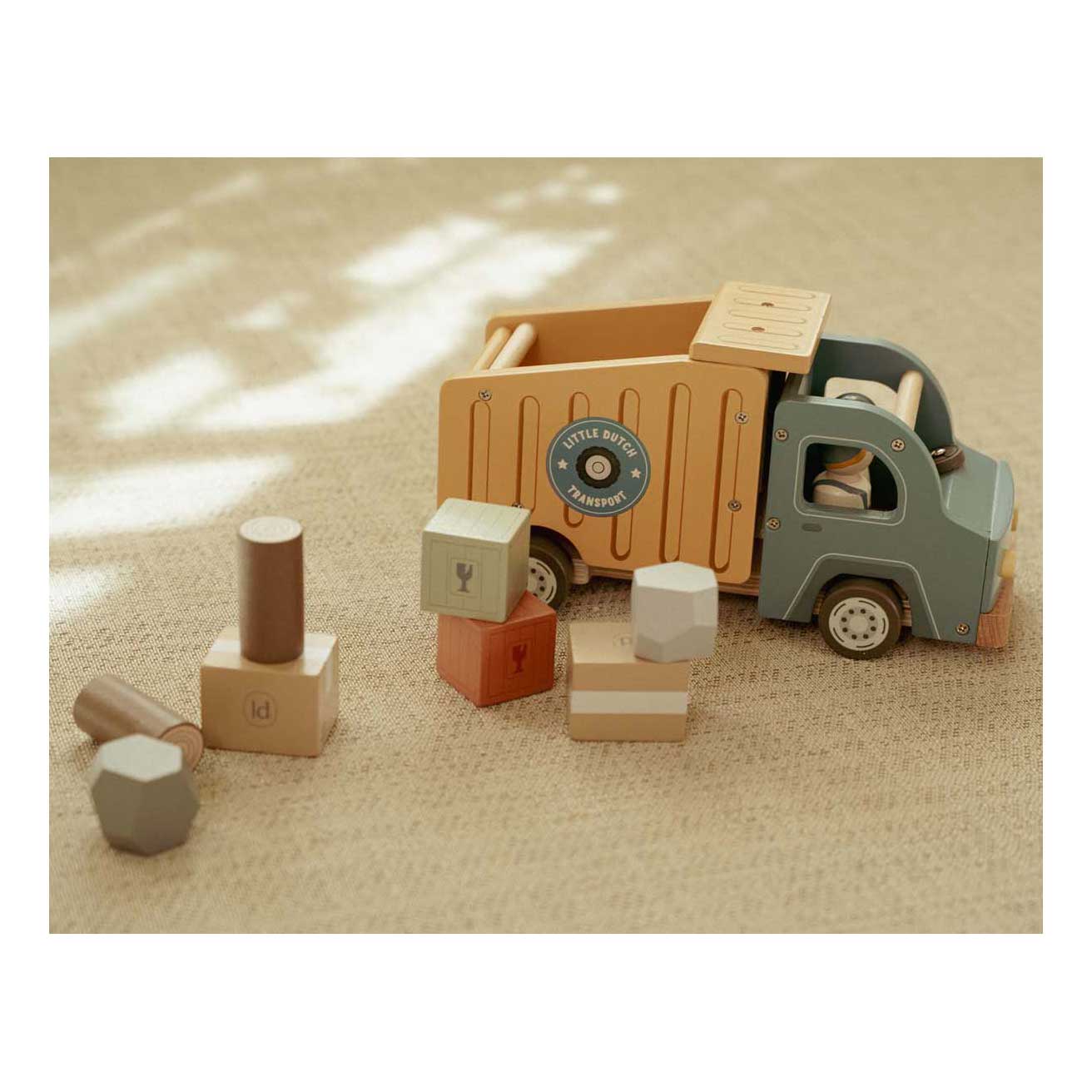 Little Dutch Houten Vuilniswagenset met Poppetje FSC
