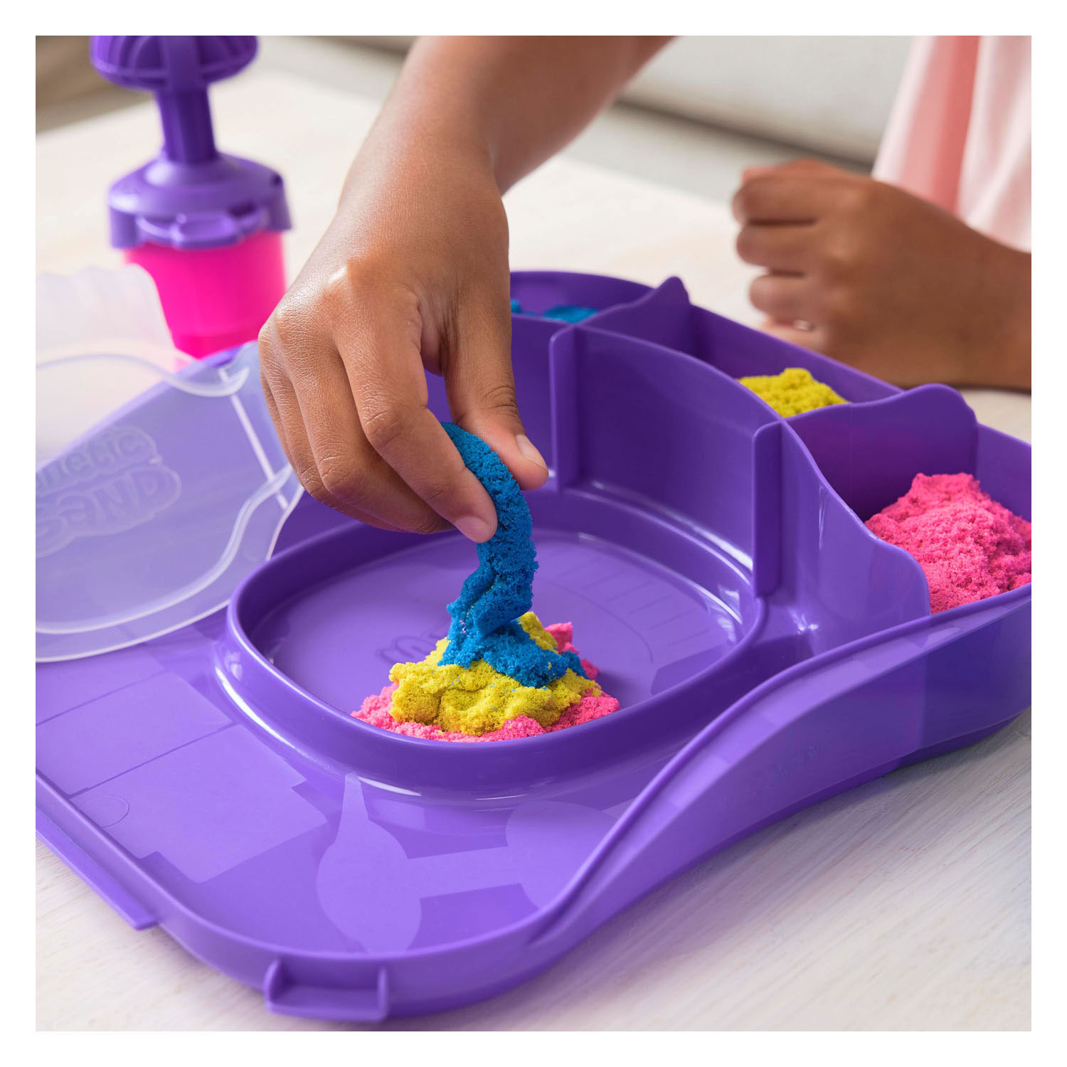 Kinetic Sand SquishMotion Spielset zur Schmuckherstellung