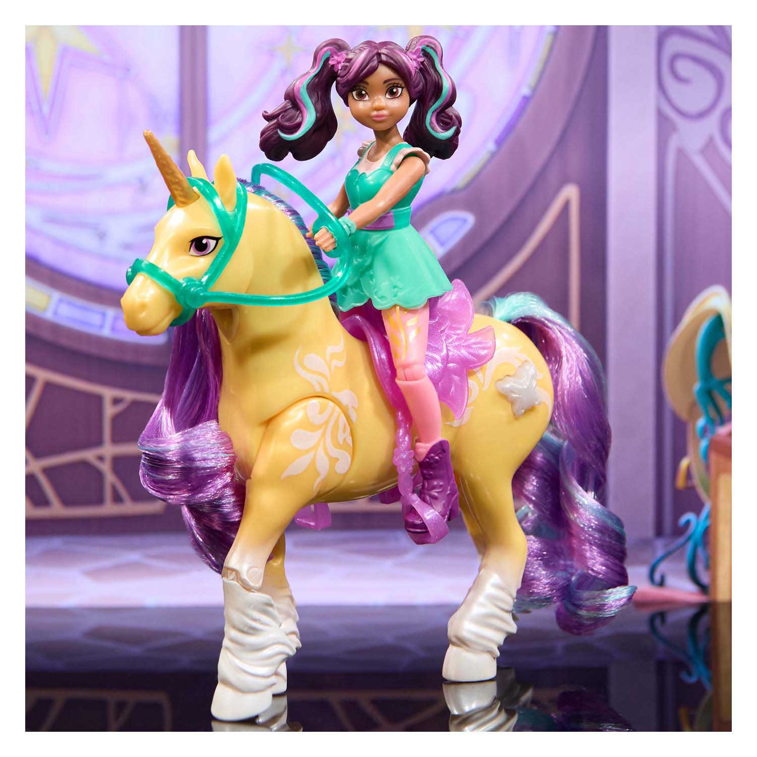 Unicorn Academy - Pop Ava en Eenhoorn Leaf met Licht