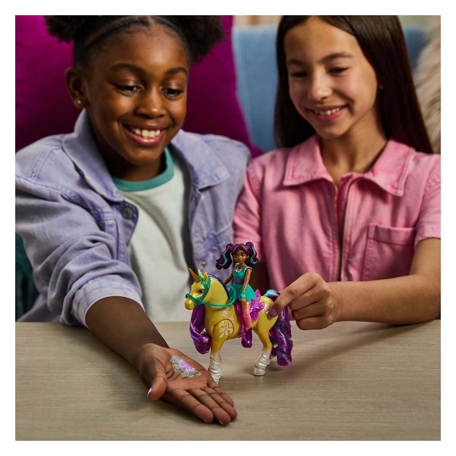 Unicorn Academy - Pop Ava en Eenhoorn Leaf met Licht
