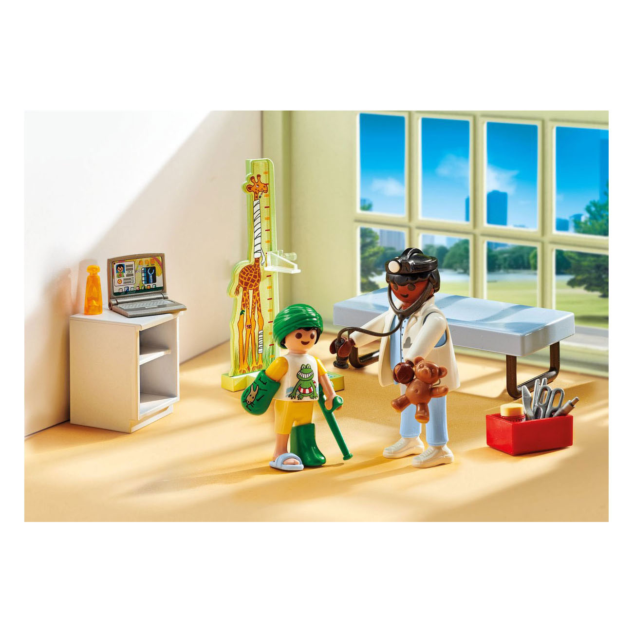 Playmobil Kinderarts met Teddybeer - 71619