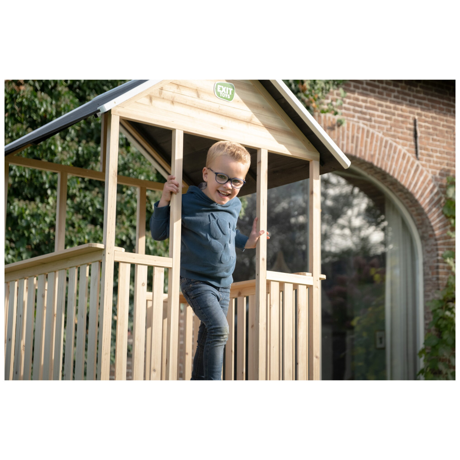 EXIT Panorama 300 houten speelhuis met glijbaan