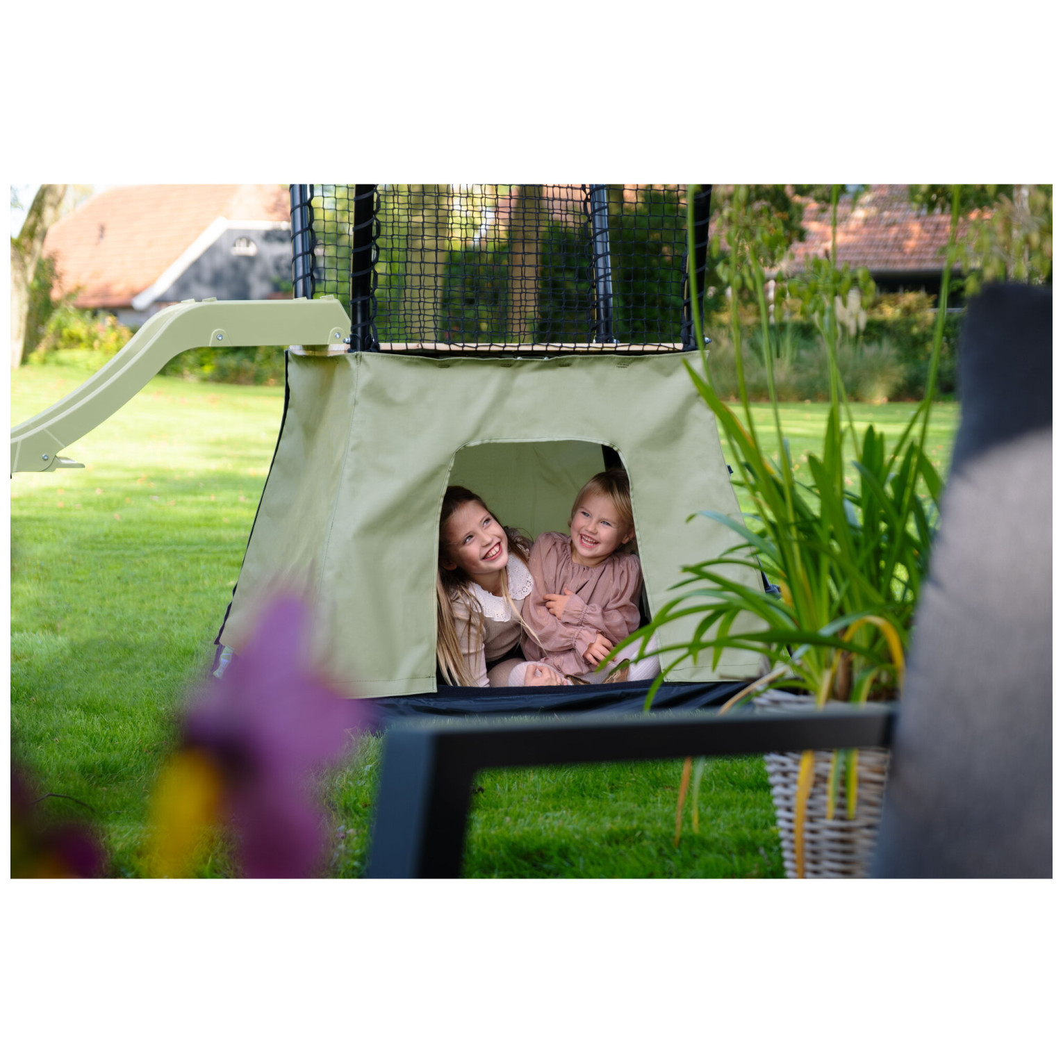 EXIT Ivy speeltoestel met glijbaan