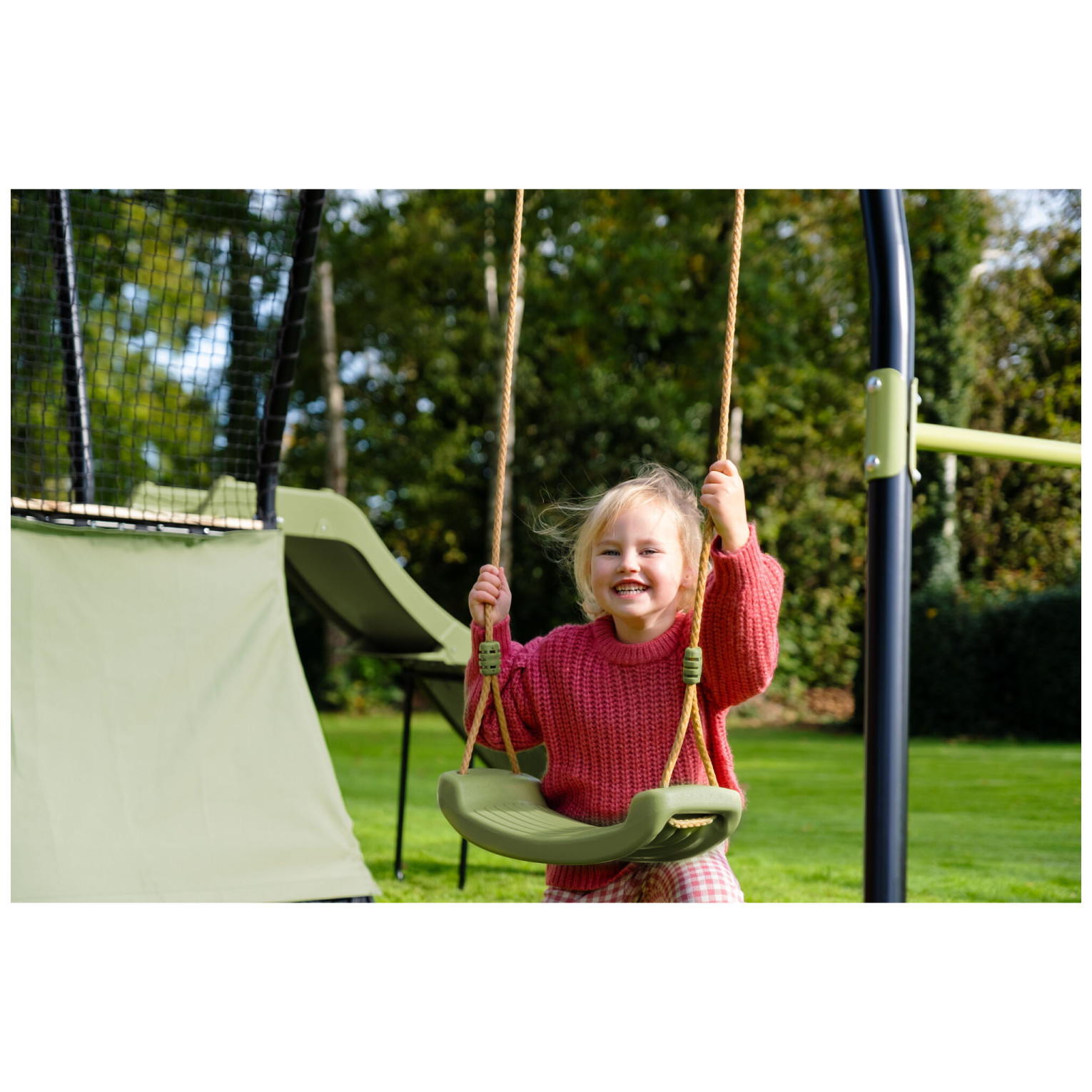 EXIT Ivy speeltoestel met glijbaan en schommel