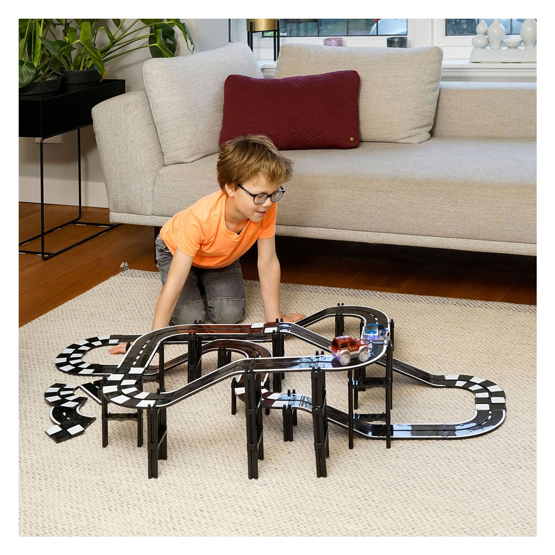 Jouets de construction magnétiques noirs Coblo Race Track, 70 pièces.