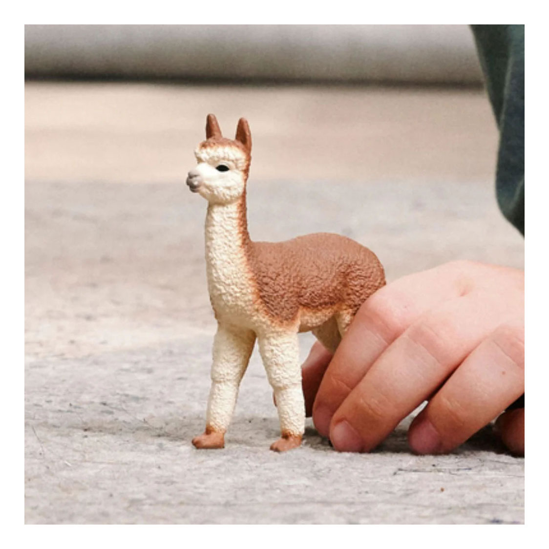 schleich FARM WORLD Alpaca 14928