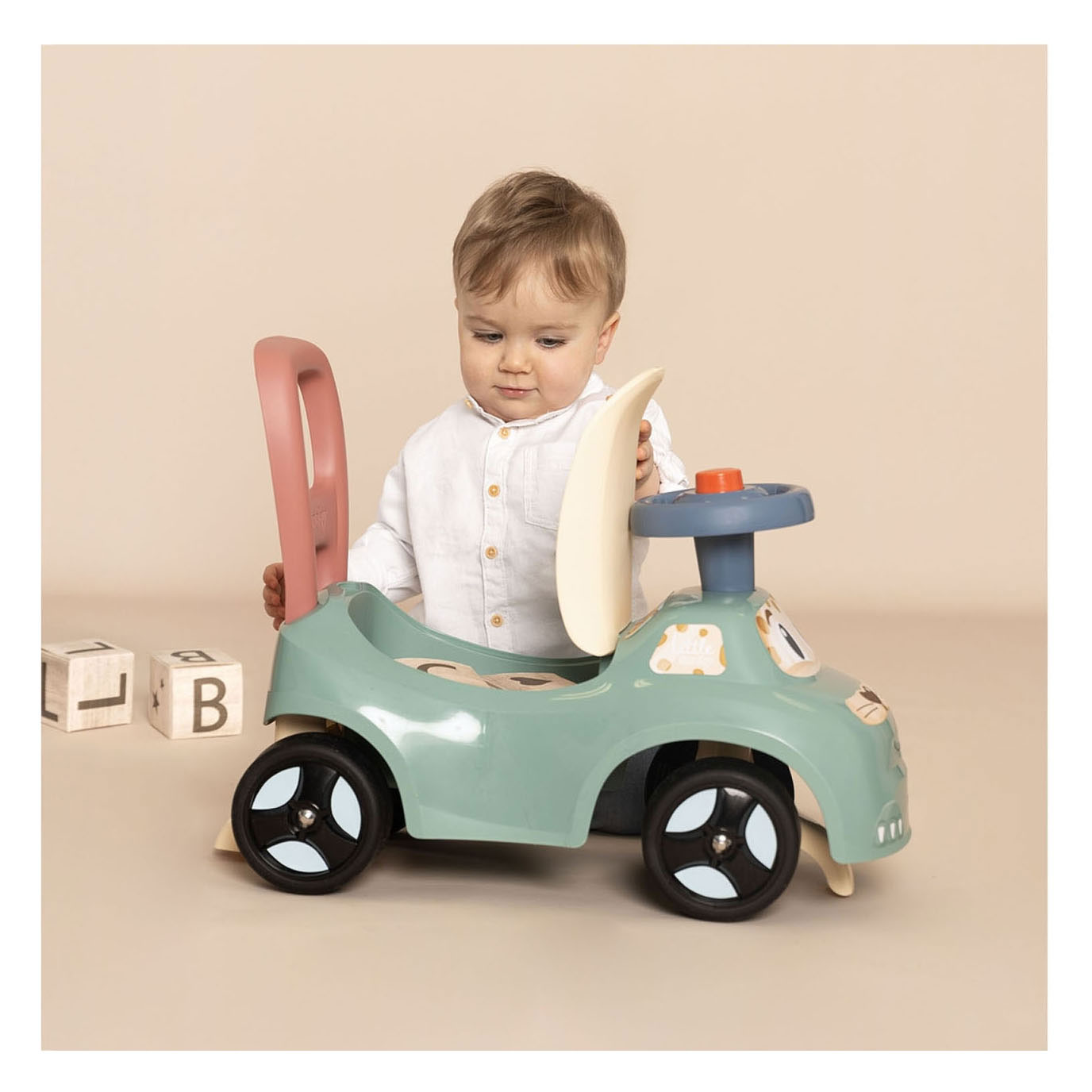 Petit wagonnet à pédales Smoby Loopwagon