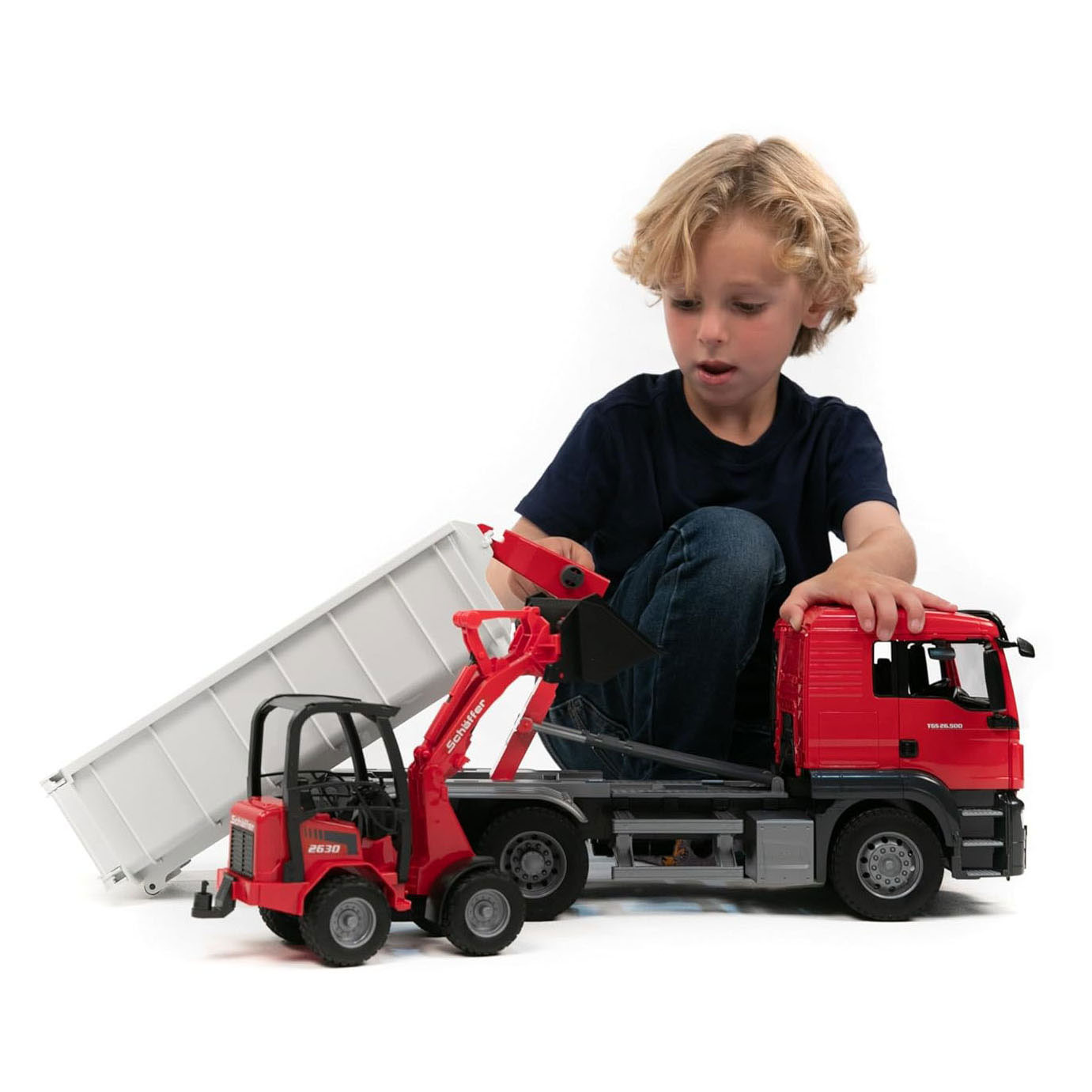 Bruder MAN TGS met Afrolcontainer en Schaffer Hoflader - 1:16