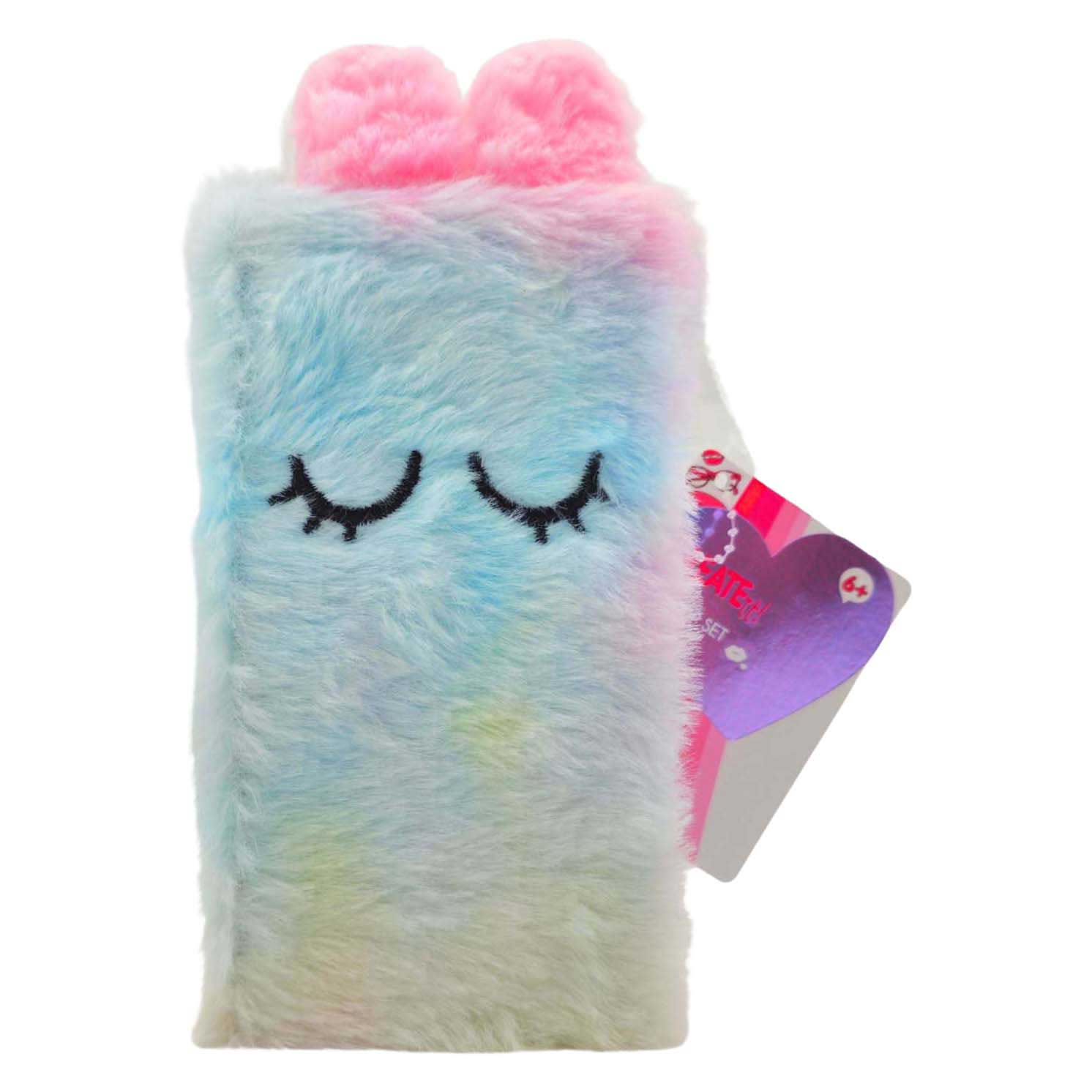 Create it! Make-Upset Fluffy met Magneetsluiting