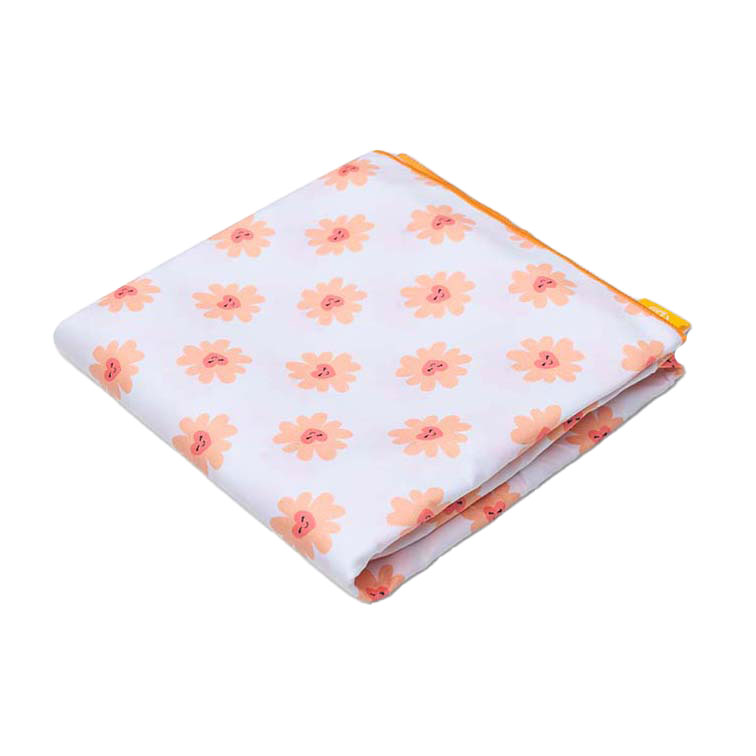 Swim Essentials - Floral Love Strandtuch, 135x65cm