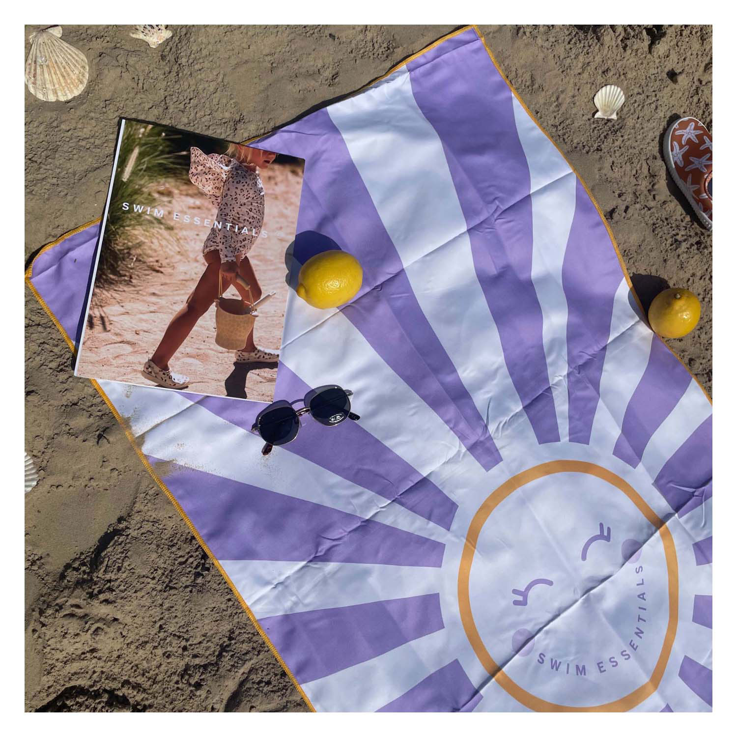 Swim Essentials - Happy Sunshine Strandtuch, 135x65cm