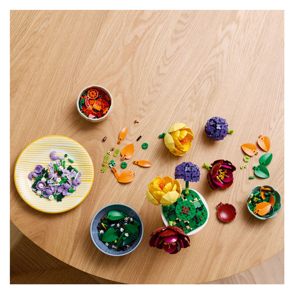 LEGO Botanicals 10345 Bloemstuk
