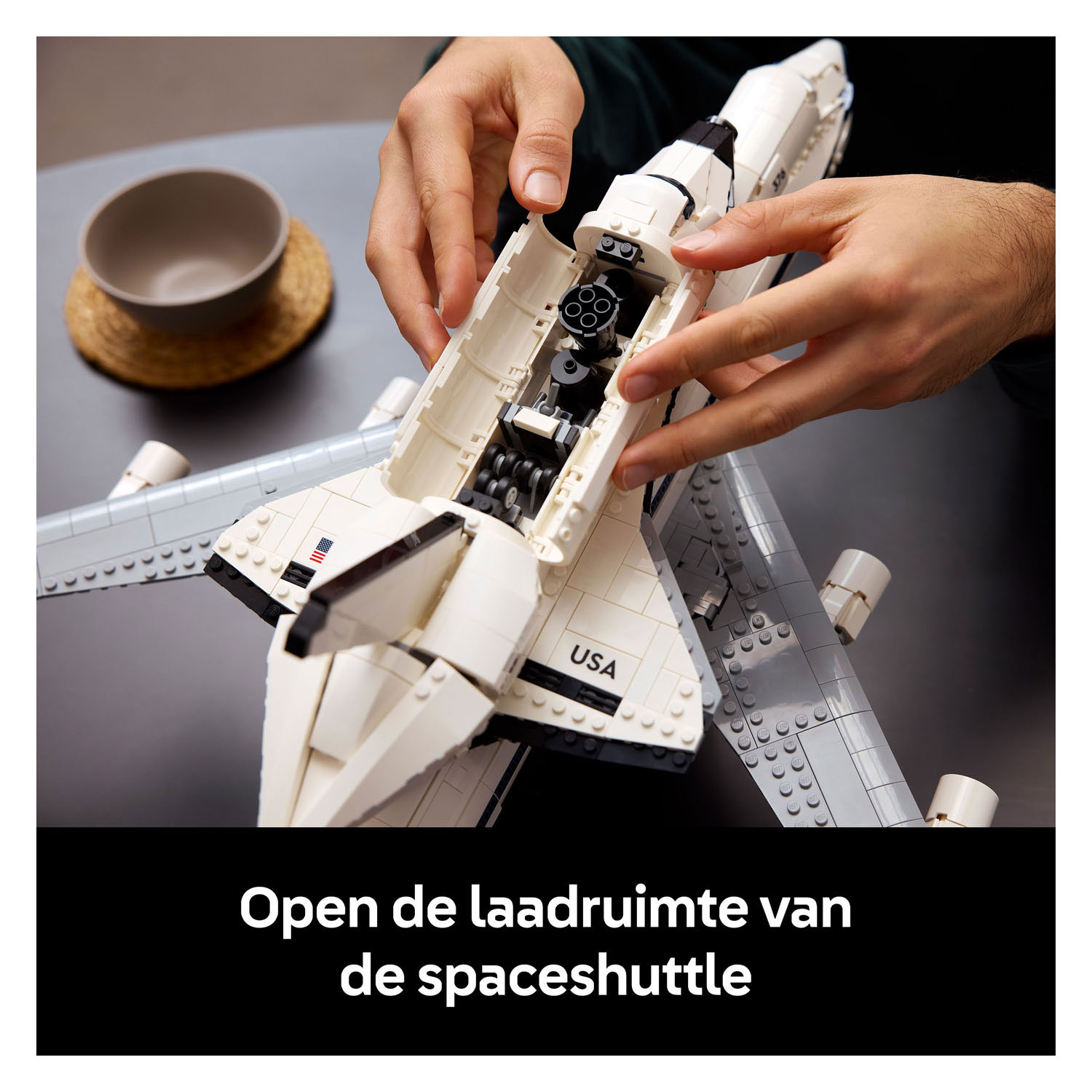 LEGO Icons 10360 Avion transporteur de navette