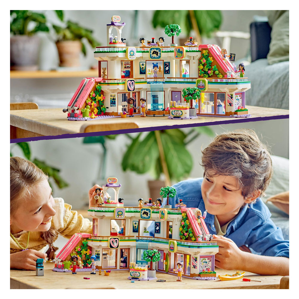 LEGO Friends 42604 Heartlake City Winkelcentrum