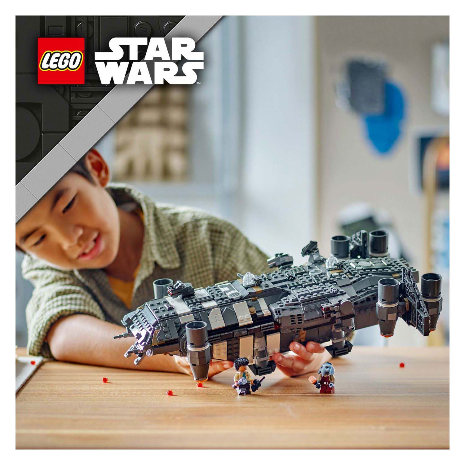 LEGO Star Wars 75374 De Onyx Cinder