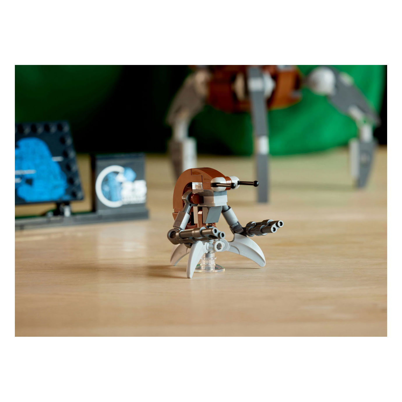 LEGO Star Wars 75381 Droideka Droid