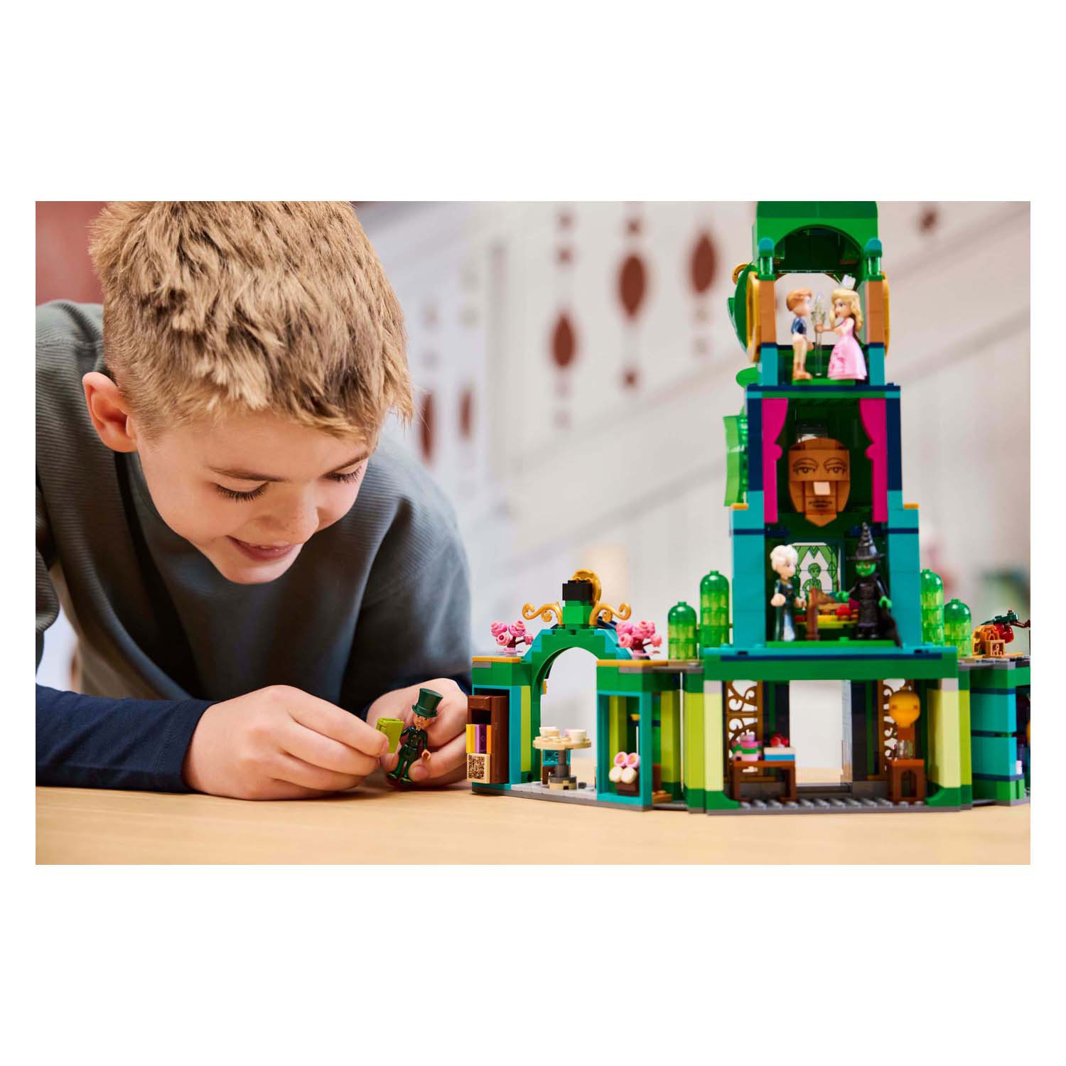 LEGO Wicked 75684 Welkom in Emerald City