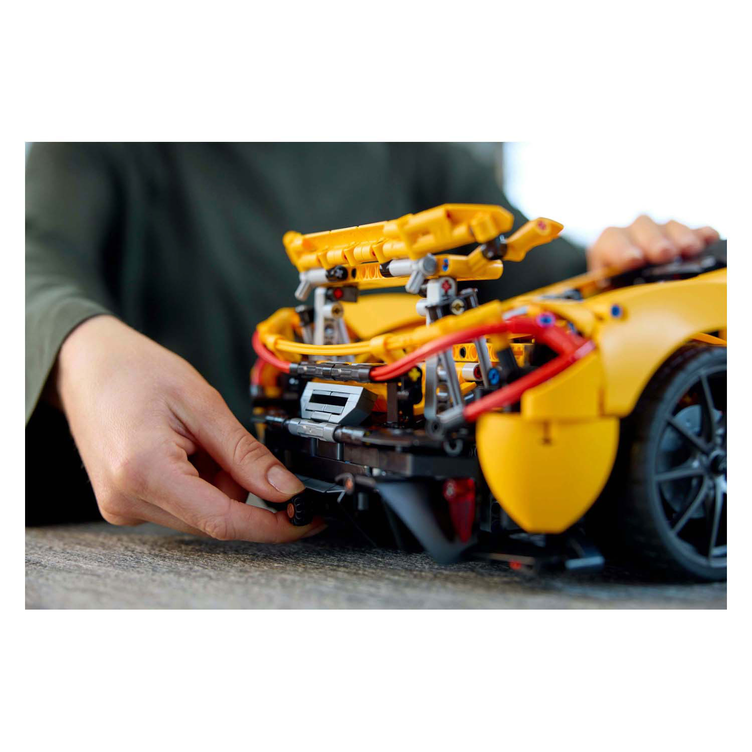 LEGO Technic 42172 McLaren P1