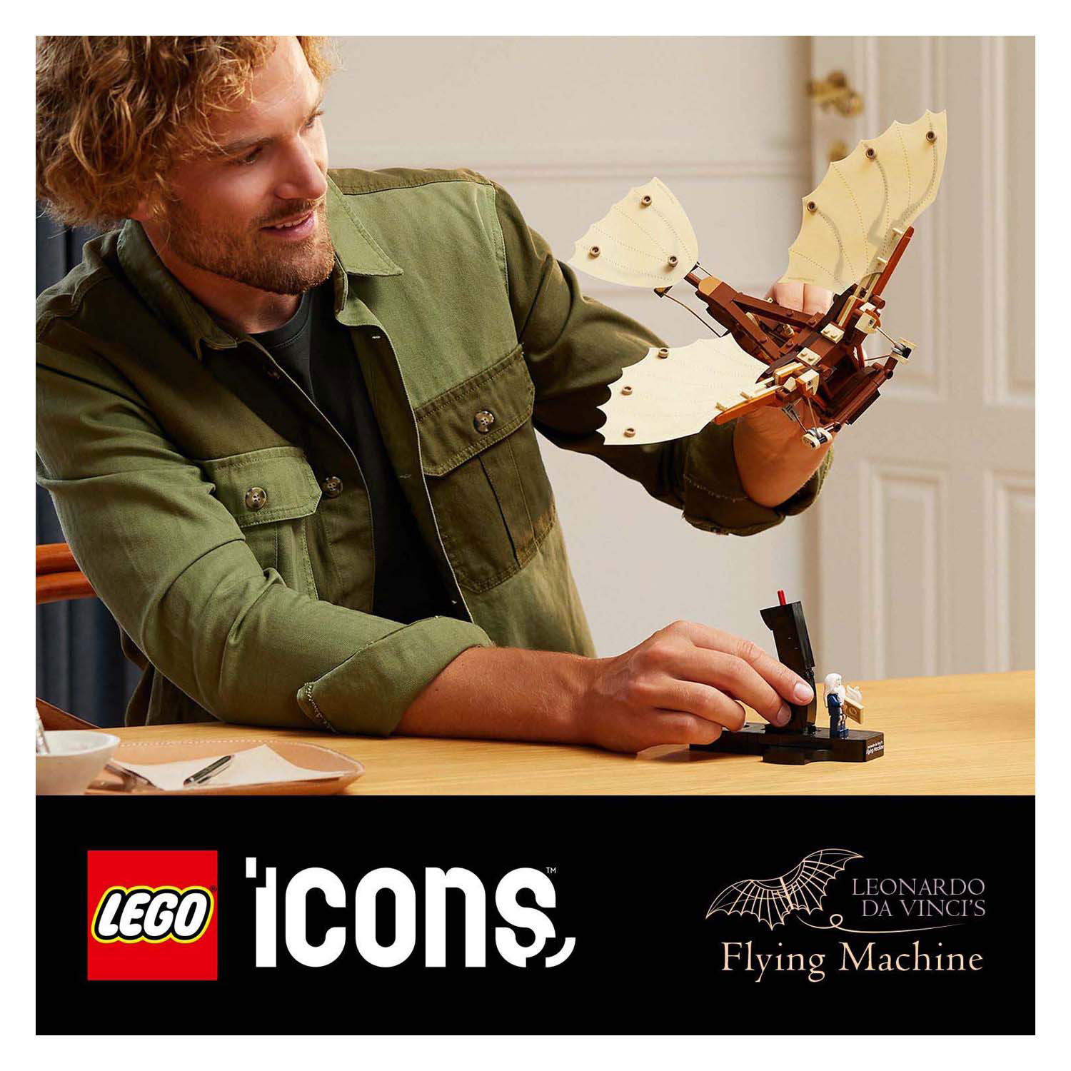 LEGO Icons 10363 De Vliegmachine van Leonardo Da Vinci