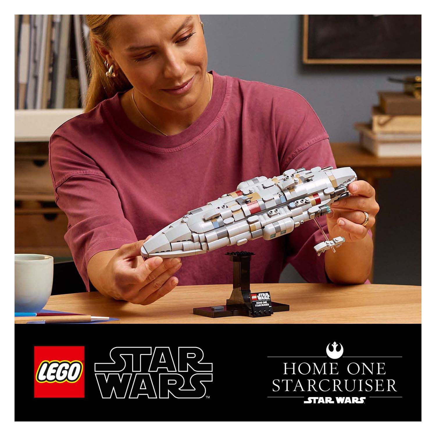 LEGO Star Wars 75405 Home One Starcruiser