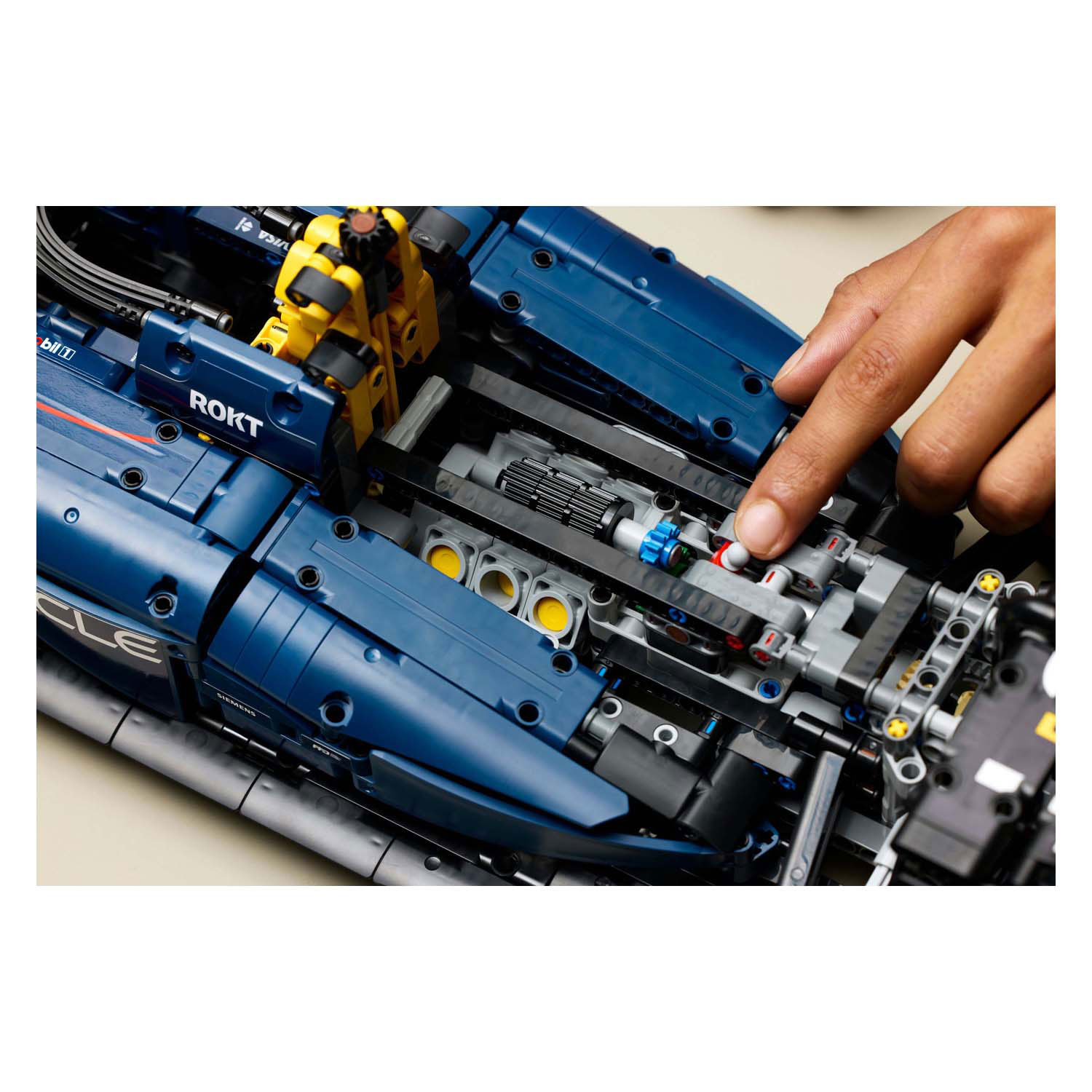 LEGO Technic 42206 Oracle Red Bull Racing RB20 F1 auto