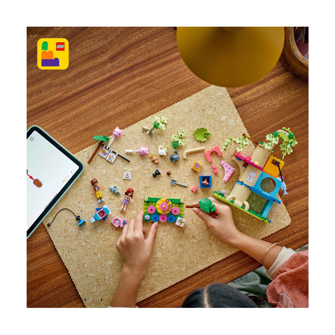LEGO Friends 42666 Kattenverjaardagsfeestje en Boomhut