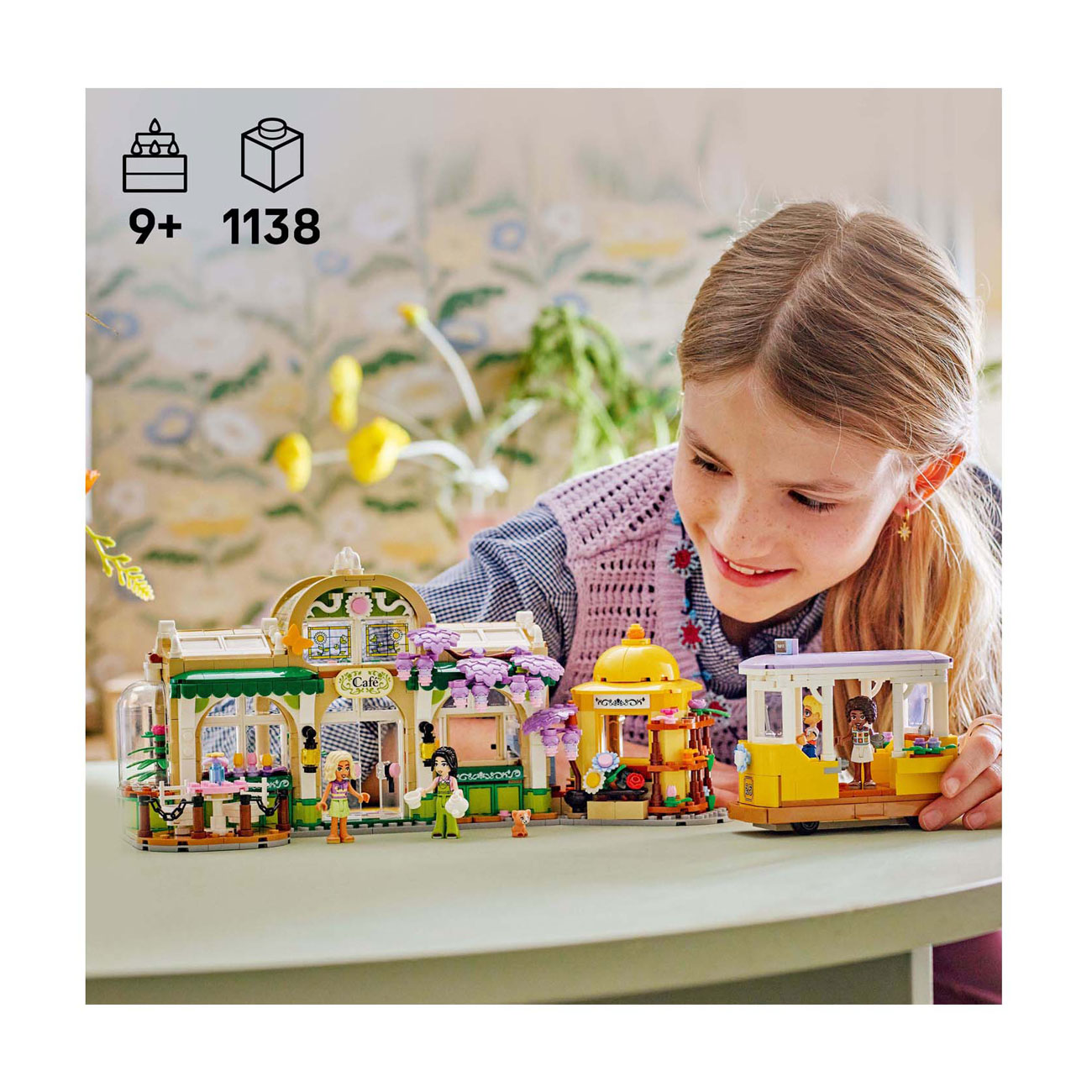 LEGO Friends 42671 Plantencafé en Bloemenwinkel