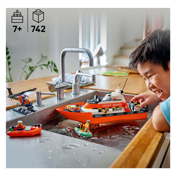 LEGO City 60504 Bateau de sauvetage des garde-côtes avec hélicoptère