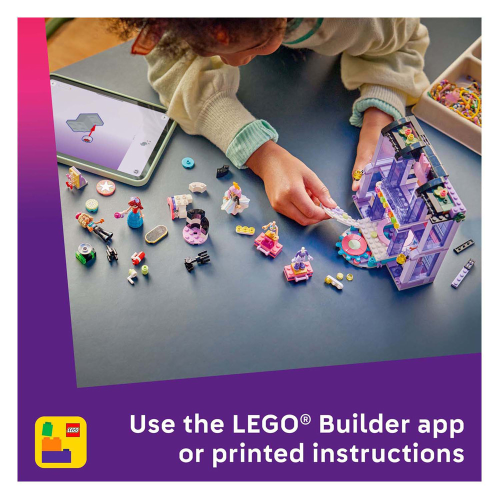 LEGO Friends 42685 Heartlake City modeshow