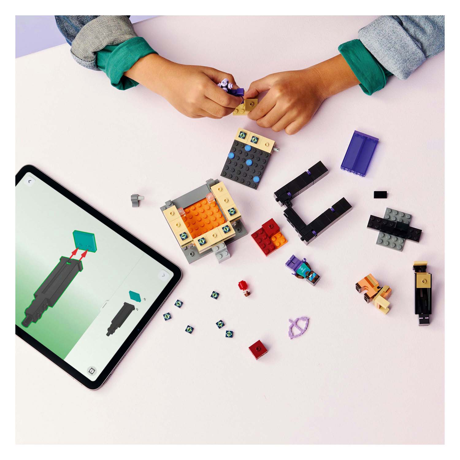 LEGO Minecraft 21584 Reis naar de Nether en het End-portaal