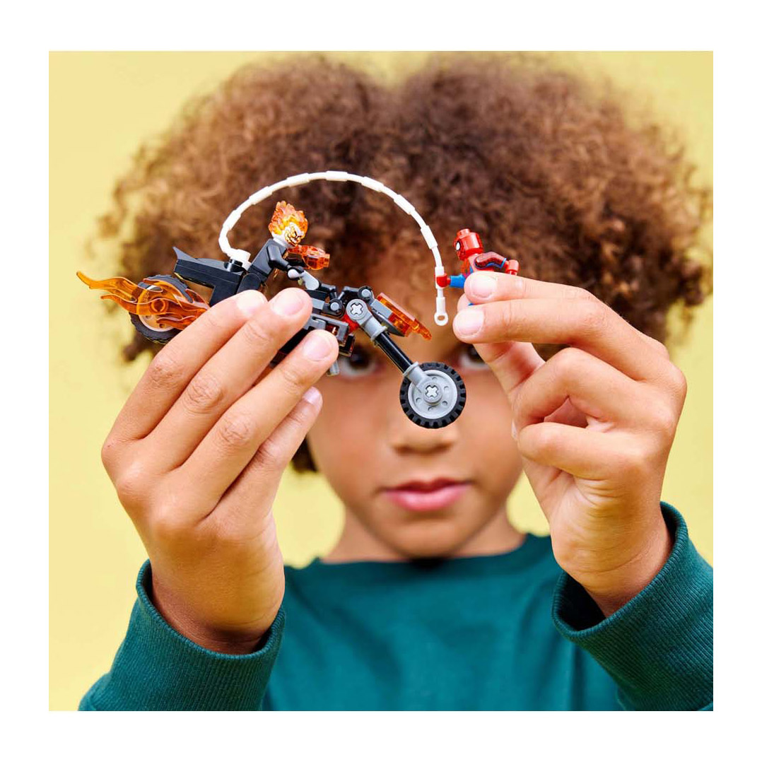 LEGO Super Heroes 76335 Marvel Spider-Man contre la moto Ghost Rider