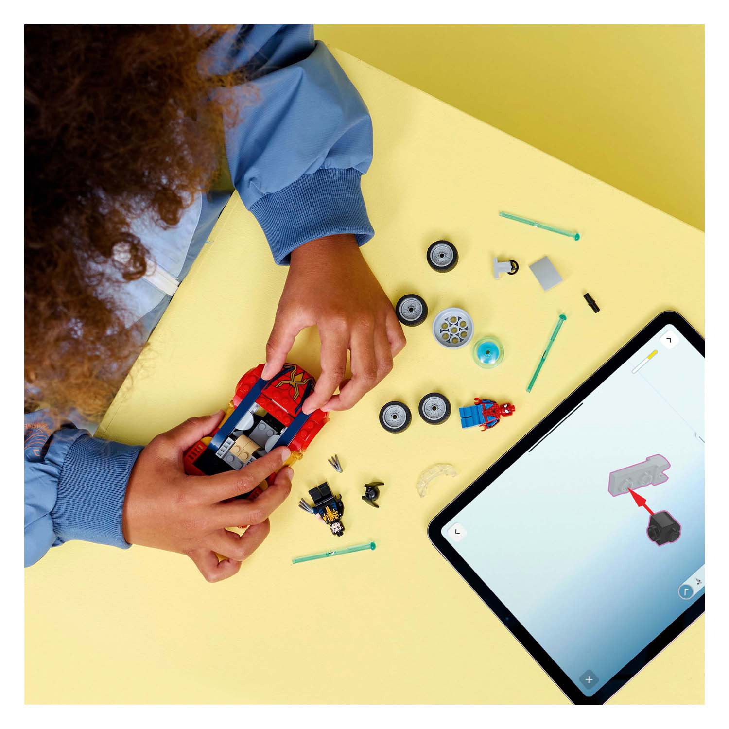 LEGO Super Heroes 76336 Marvel Spider-Man Voiture contre Wolverine Venomisé