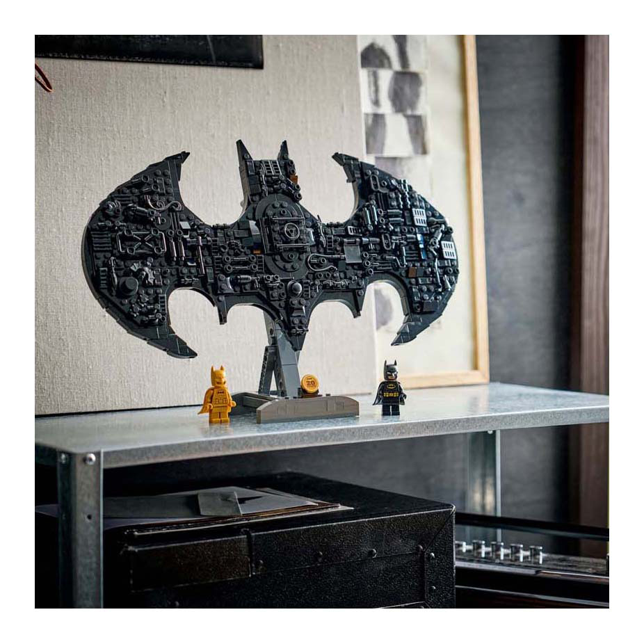 LEGO Super Heroes 76330 Batman logo