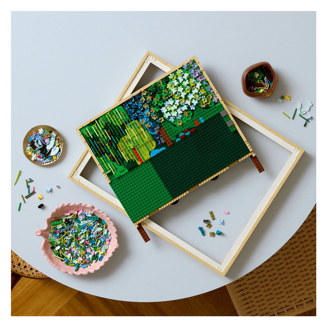 LEGO Art 31220 Brücke über einen Teich mit Seerosen