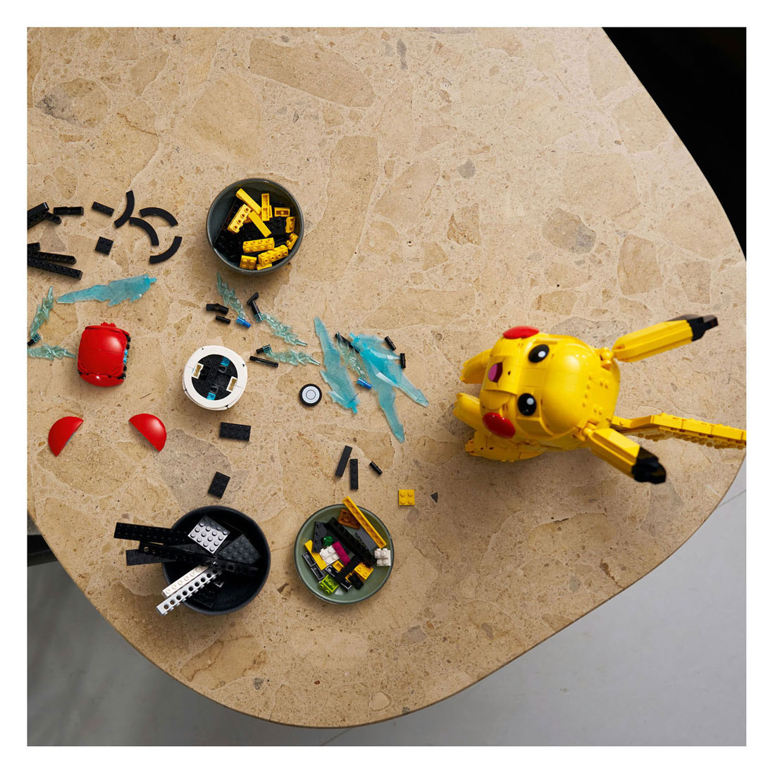 LEGO Pokemon 72152 Pikachu en Pokeball